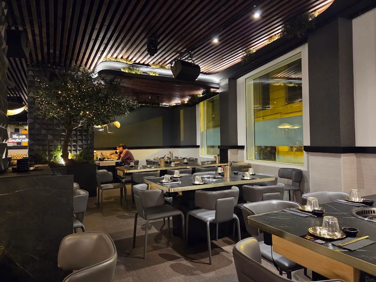 Anari – Buffet Parrilla Coreana & Sushi
